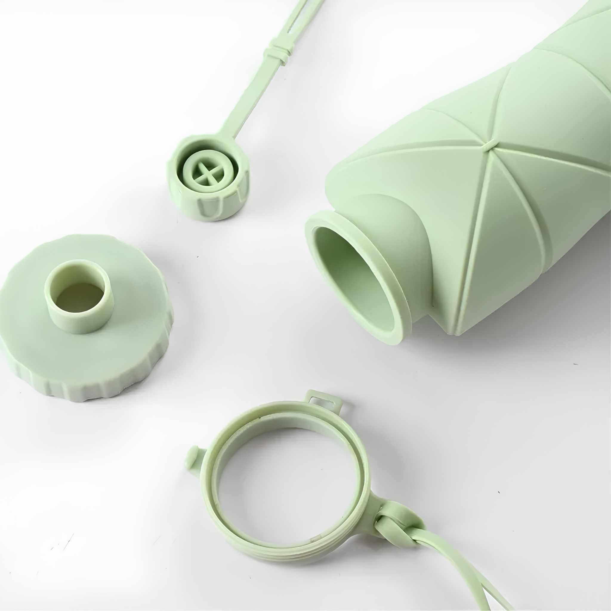 600ml Collapsible Silicon Travel Bottle - Portable & Foldable